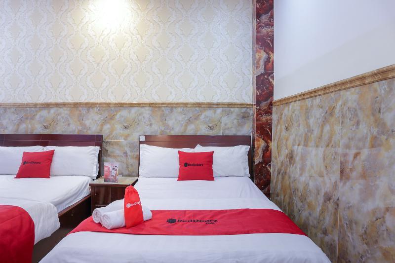 Reddoorz Plus Near Mien Tay Bus Station 2 Ho Chi Minh City Exterior photo